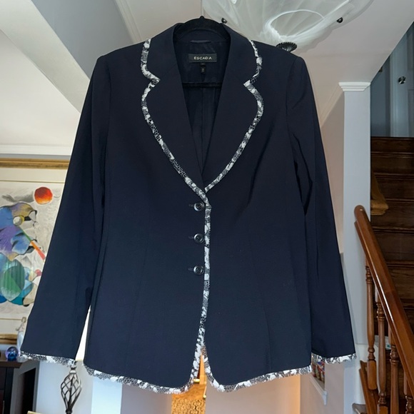 Escada Jackets & Blazers - Escada Fitted Black Jacket with Chiffon Floral Fringe Sz 44 / 10 US